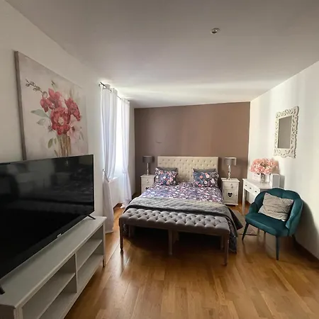 Apartment Appt 6 A 8 Pers Souillac